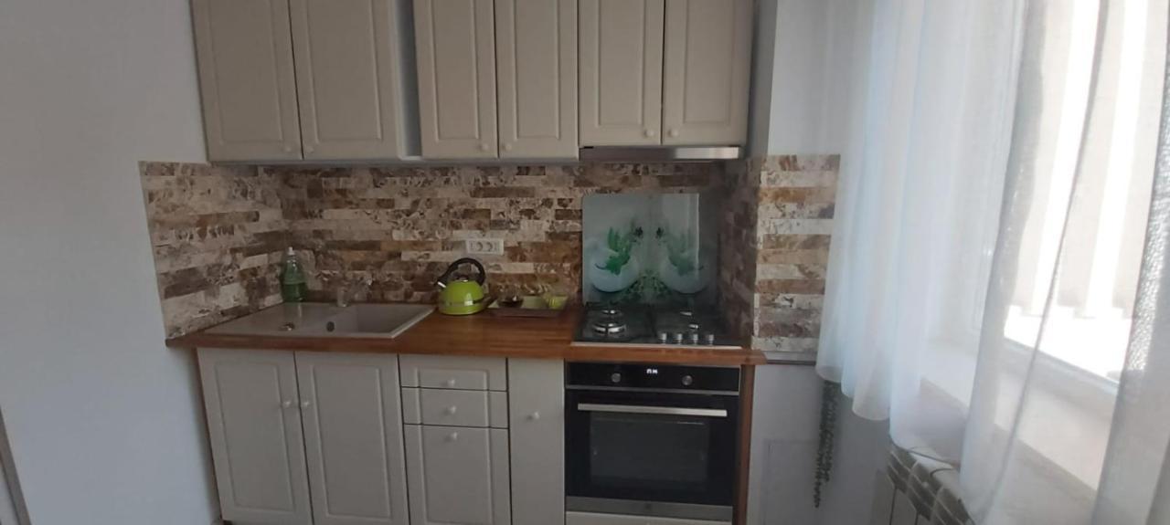 Apartament Polly ! 南埃福列 外观 照片